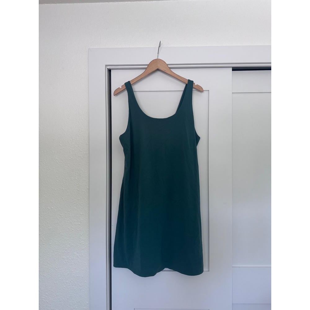 Patagonia Maipo 7in Dress Conifer Green